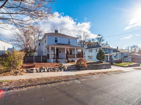 9 Farley Street Nashua NH 03064