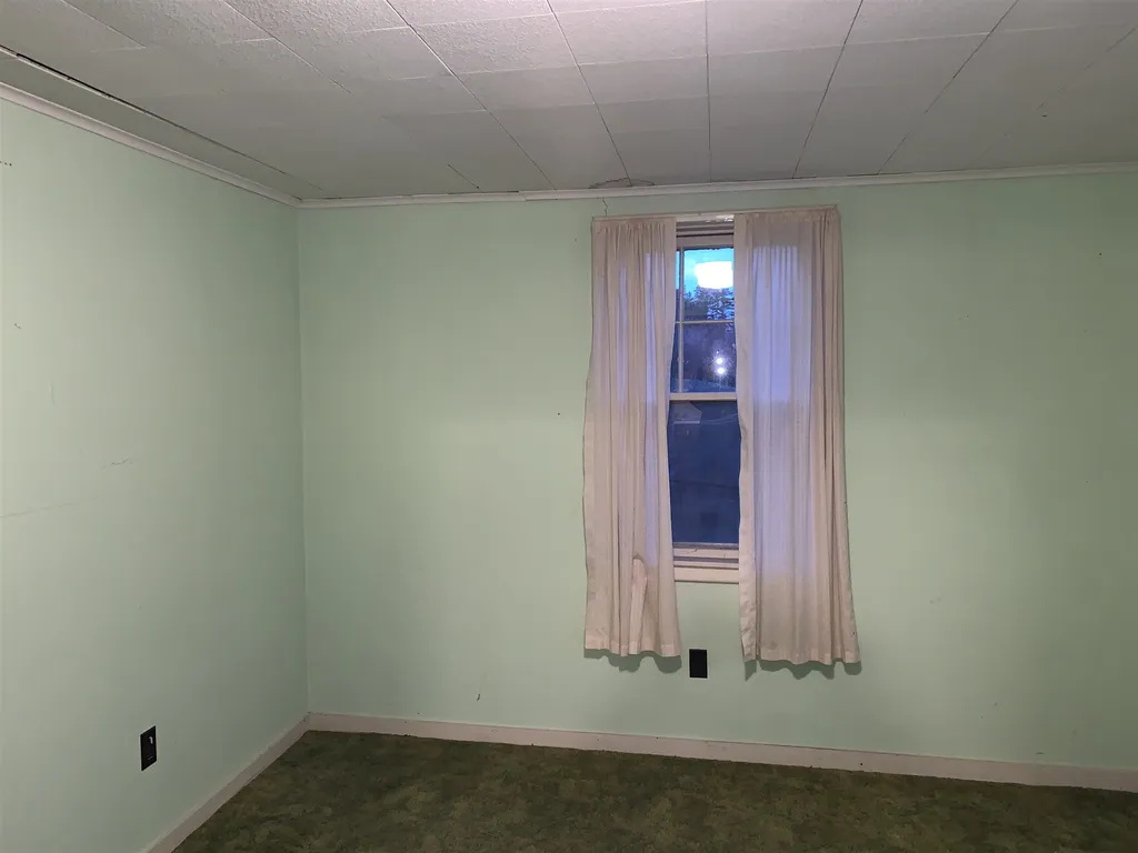 136 Pillsbury Road Grantham NH 03753