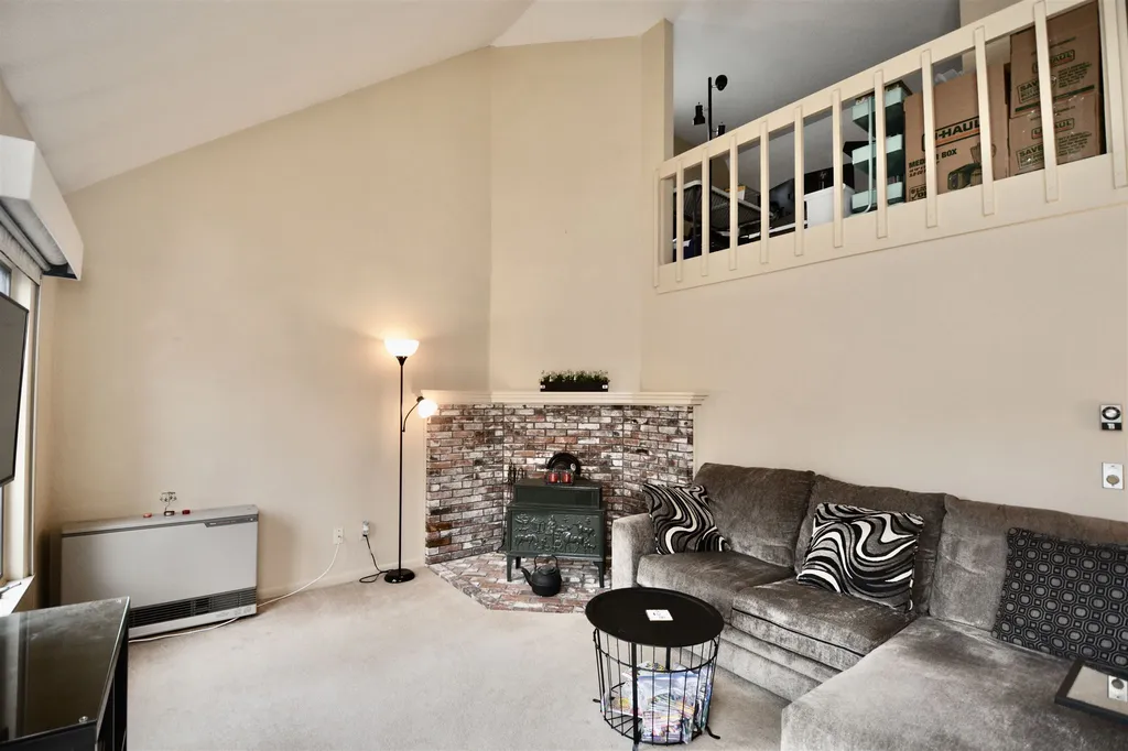 632 Marmot Lane Grantham NH 03753