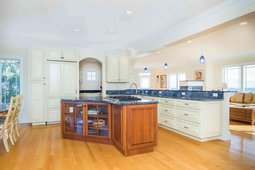 44 Juniper Lane Ogunquit ME 03907