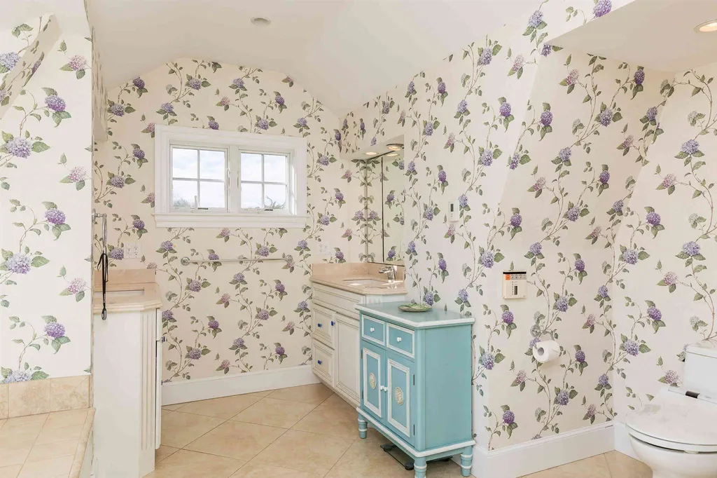 44 Juniper Lane Ogunquit ME 03907