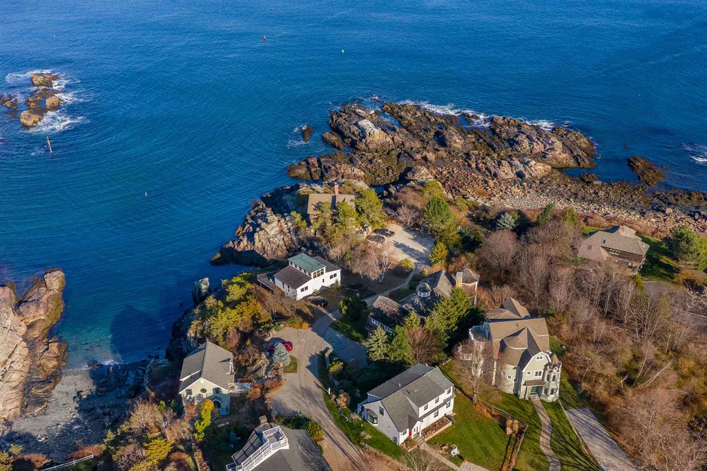 44 Juniper Lane Ogunquit ME 03907