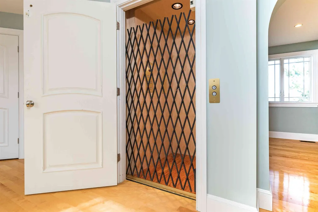 44 Juniper Lane Ogunquit ME 03907