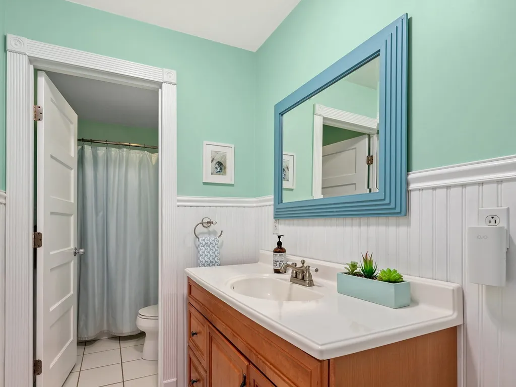 320 New Road Isle La Motte VT 05463