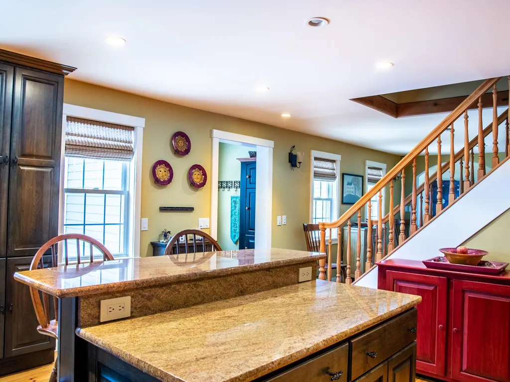 311 Hiddenwood Road Fayston VT 05673