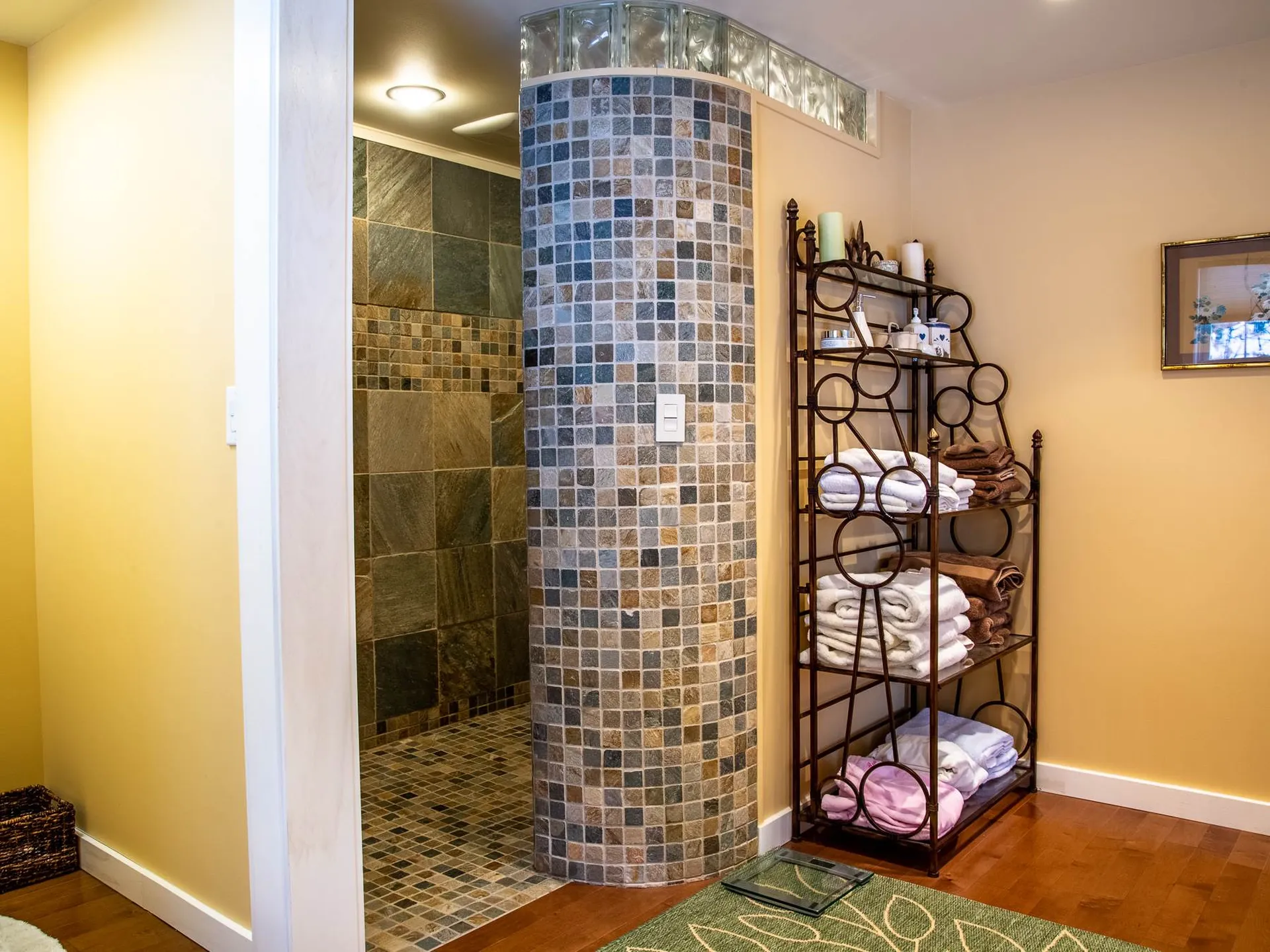 311 Hiddenwood Road Fayston VT 05673