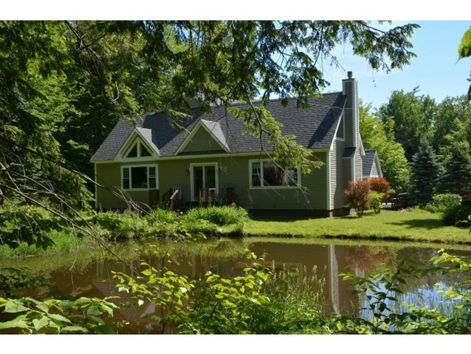 311 Hiddenwood Road Fayston VT 05673