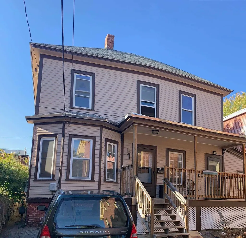 21 Wheelock Street Manchester NH 03102