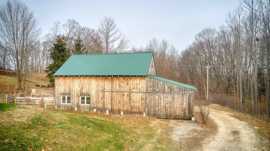 21 Perley Hill Road Sanbornton NH 03269
