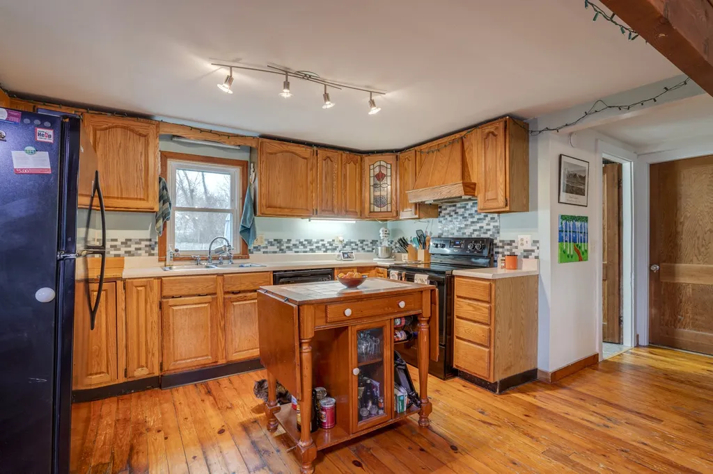 10 Wyvern Lane Rochester NH 03867