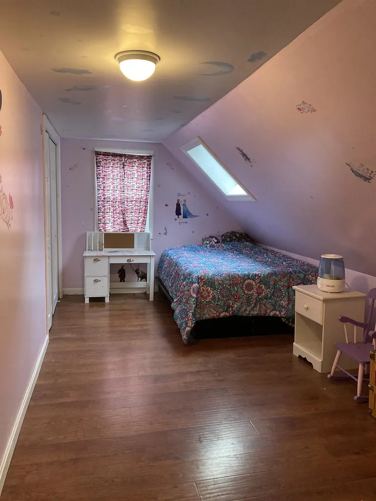 7 Oak Lane Grafton NH 03240