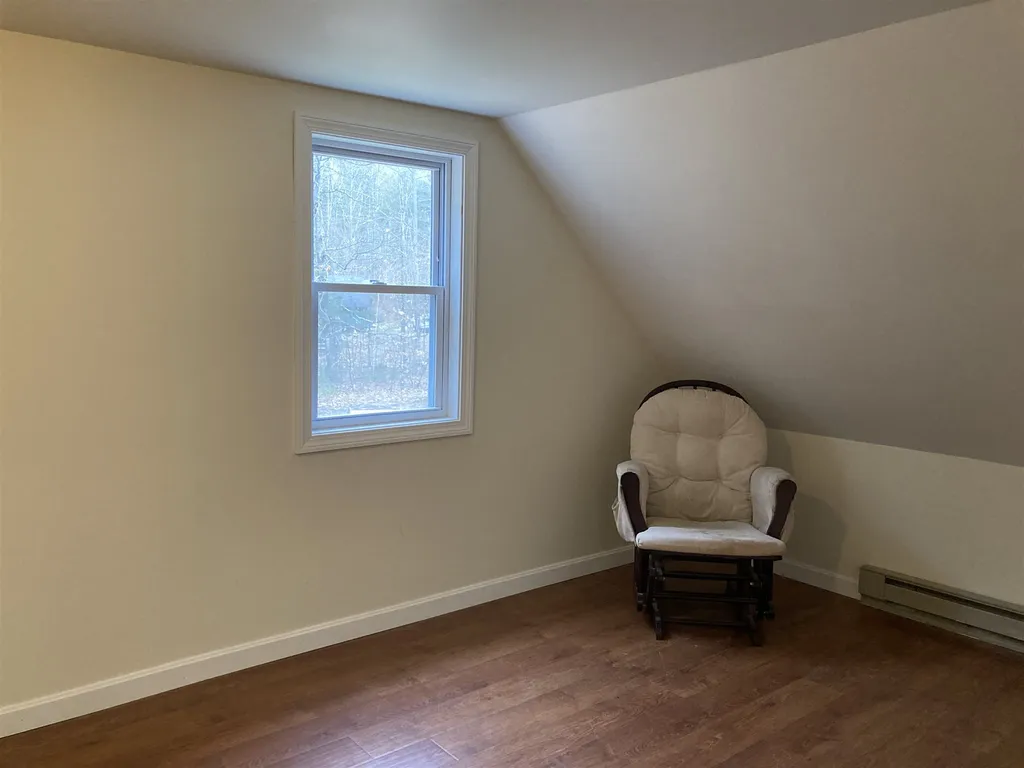 7 Oak Lane Grafton NH 03240