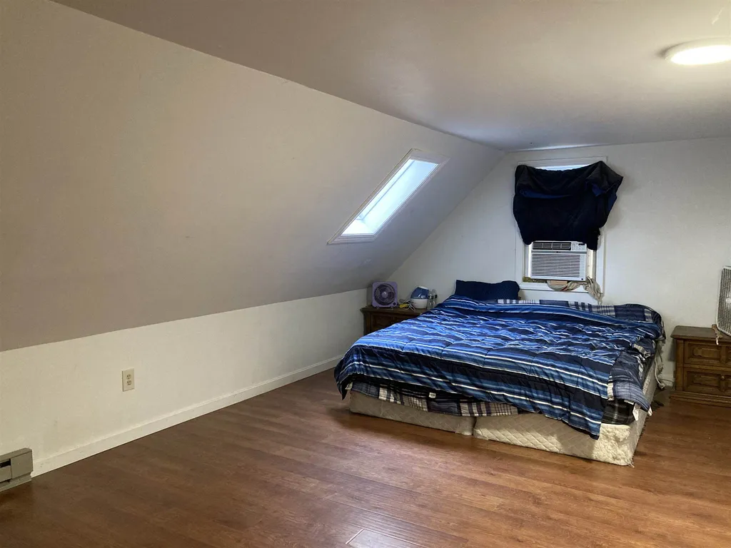7 Oak Lane Grafton NH 03240