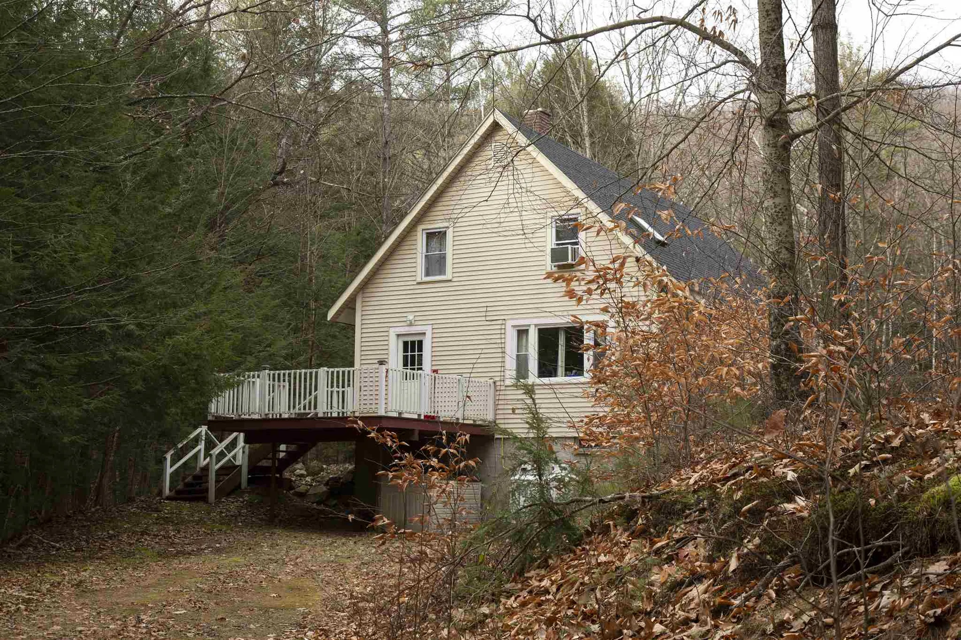7 Oak Lane Grafton NH 03240