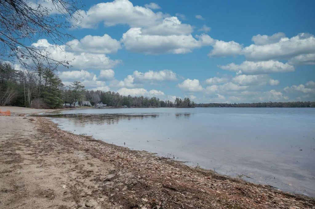 210 States Landing Road Moultonborough NH 03254