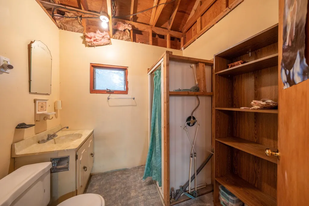 210 States Landing Road Moultonborough NH 03254