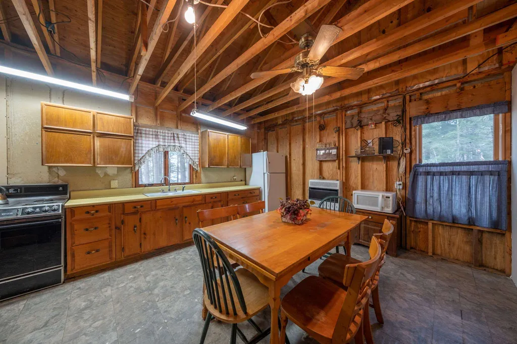 210 States Landing Road Moultonborough NH 03254
