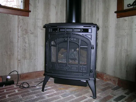18 Greatstone Drive Nashua NH 03063