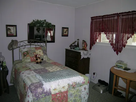 18 Greatstone Drive Nashua NH 03063
