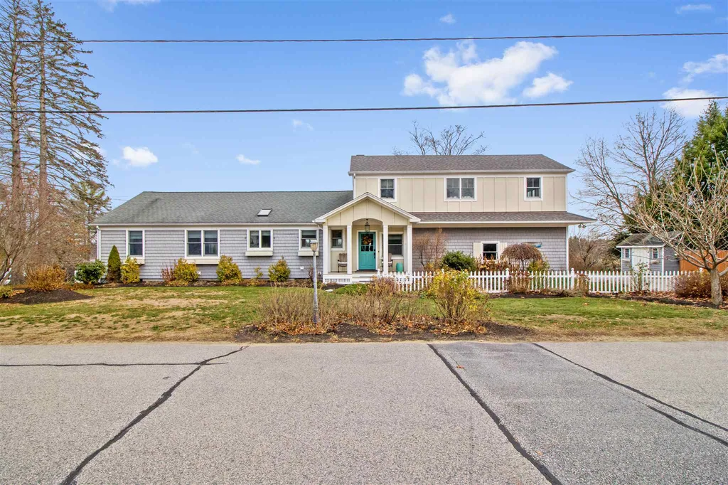 13 Riverside Drive Dover NH 03820