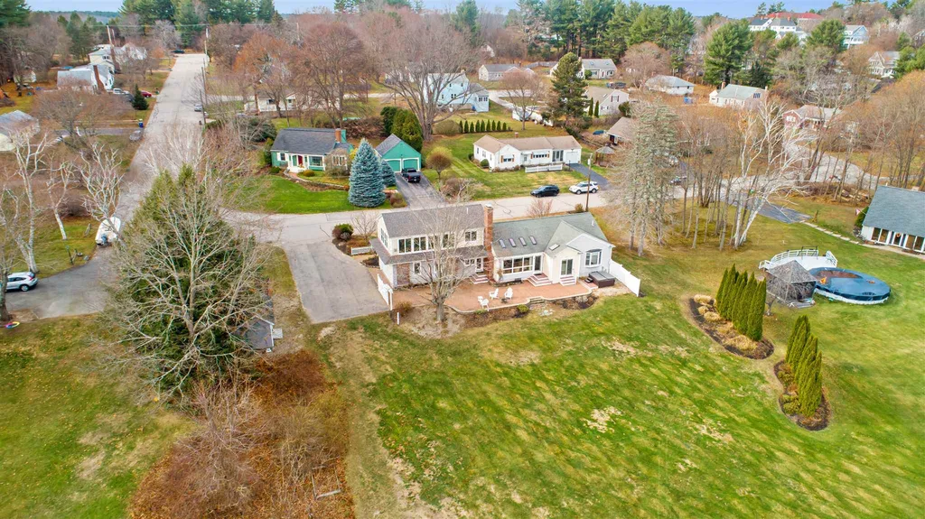 13 Riverside Drive Dover NH 03820