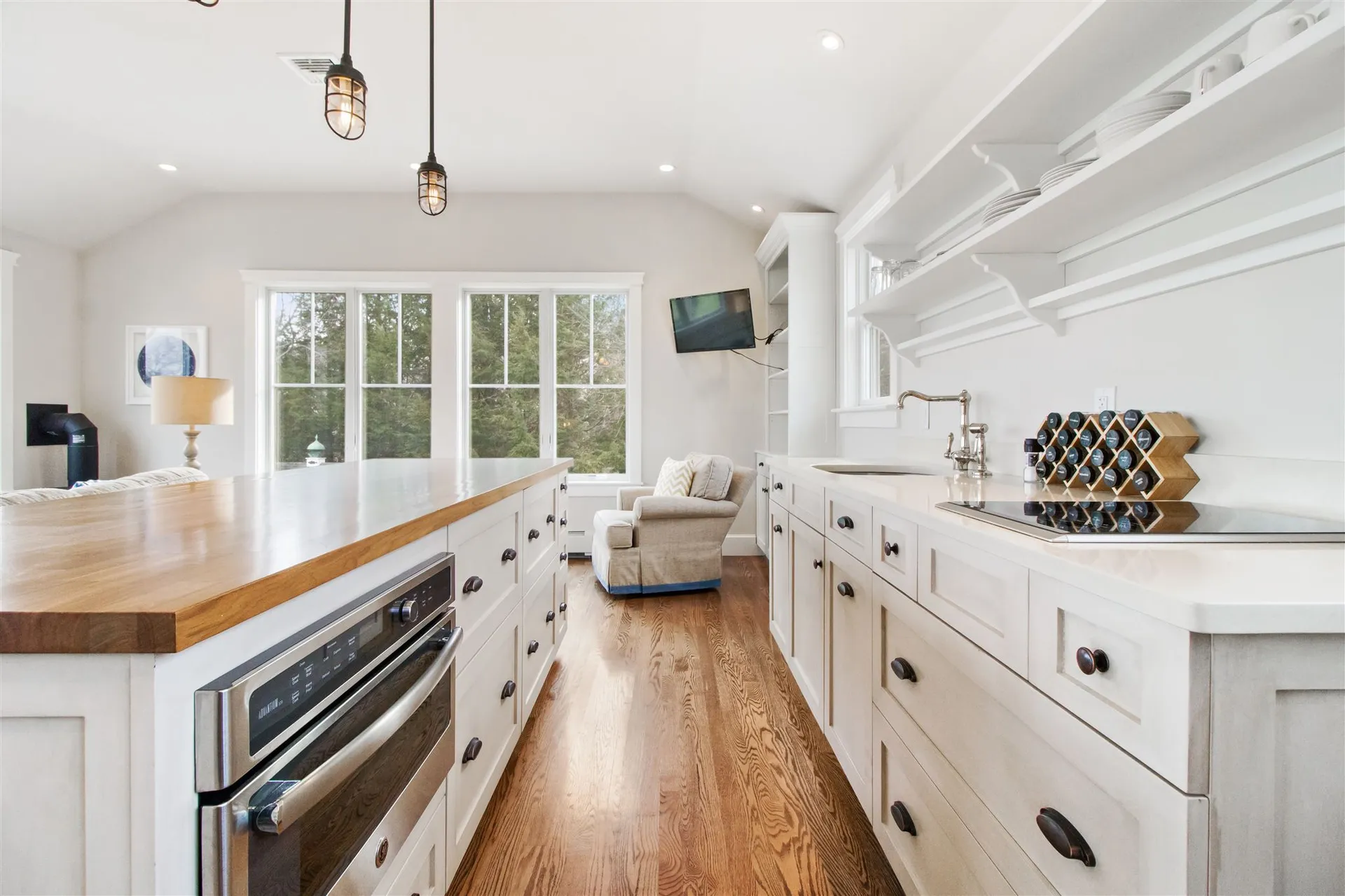 13 Riverside Drive Dover NH 03820