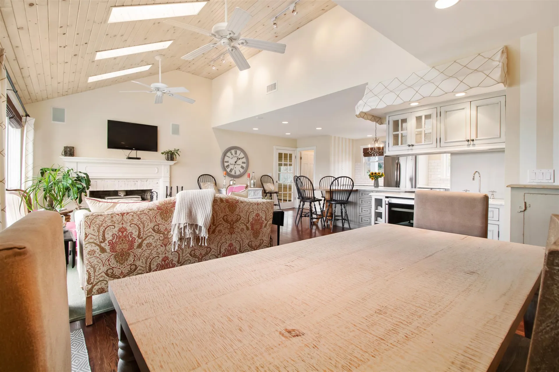 13 Riverside Drive Dover NH 03820