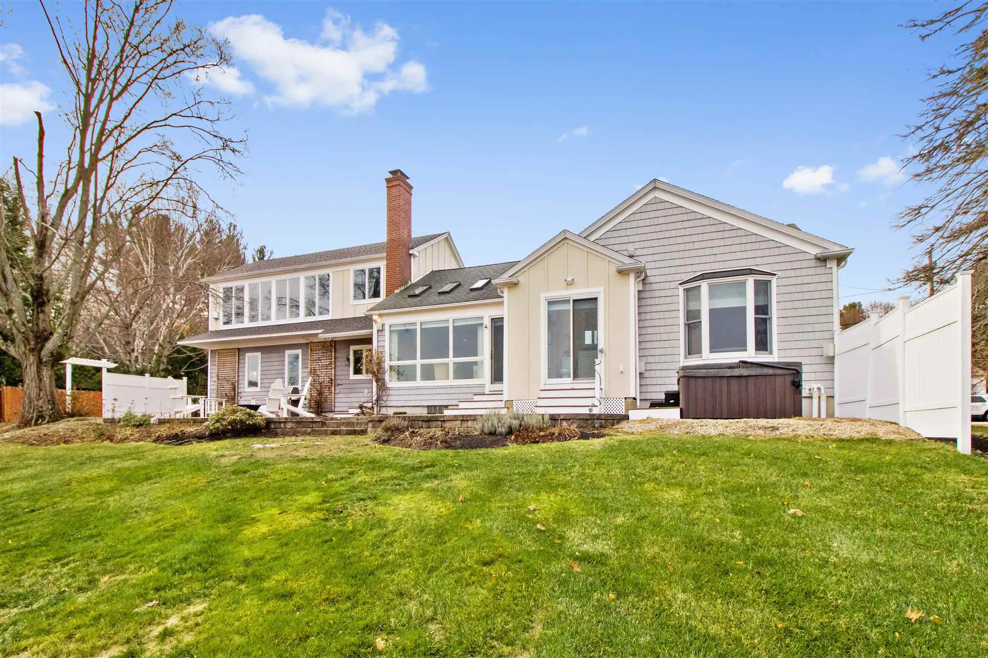 13 Riverside Drive Dover NH 03820