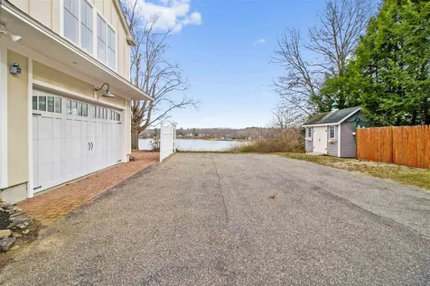 13 Riverside Drive Dover NH 03820