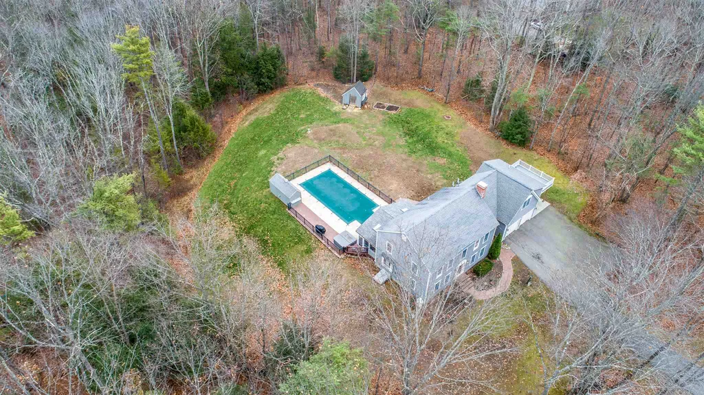 53 Moses Carr Road Rollinsford NH 03869