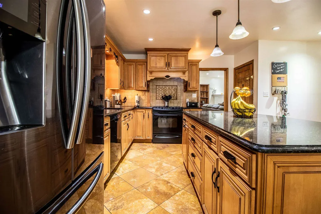 53 Moses Carr Road Rollinsford NH 03869