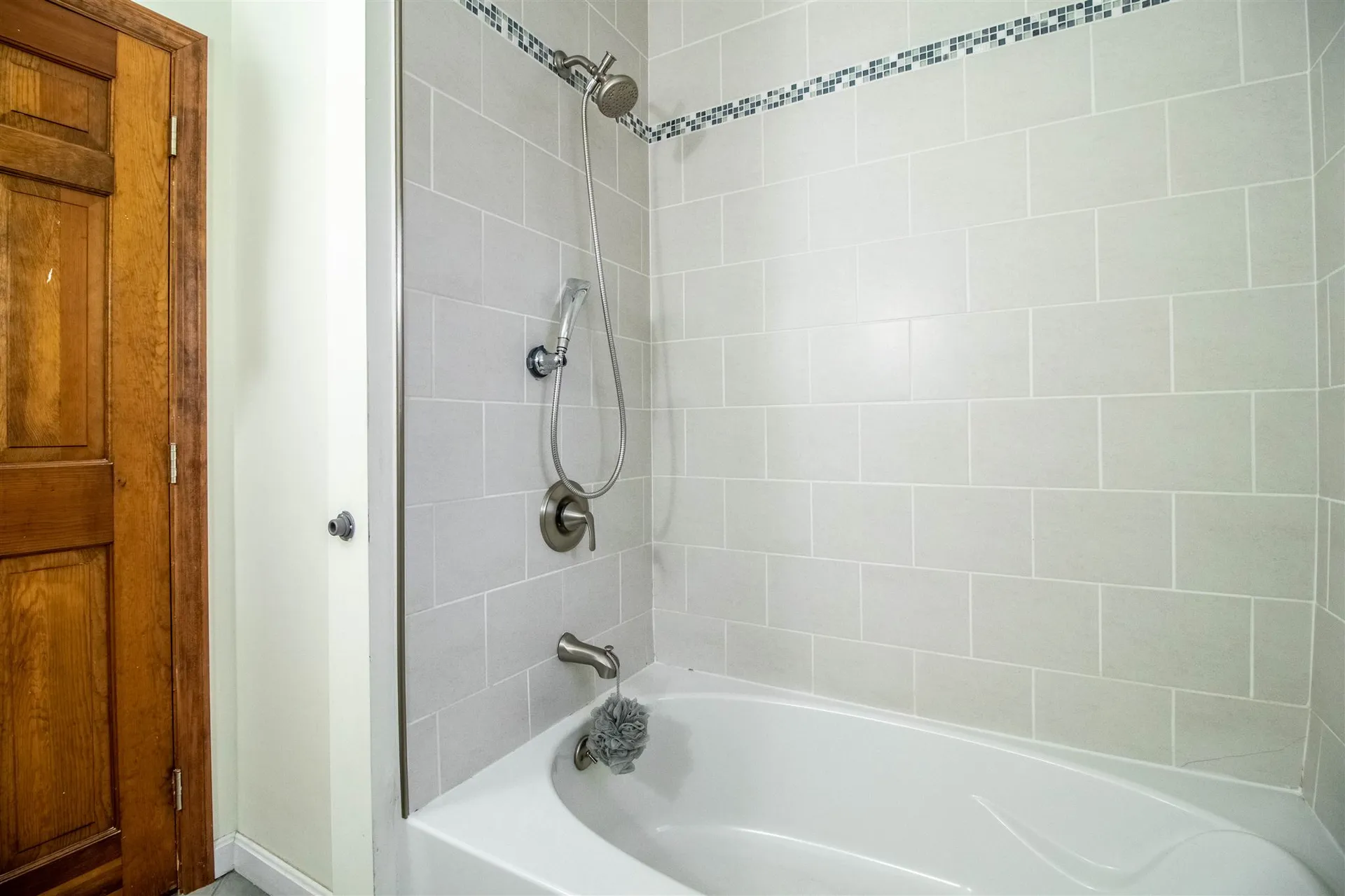 53 Moses Carr Road Rollinsford NH 03869
