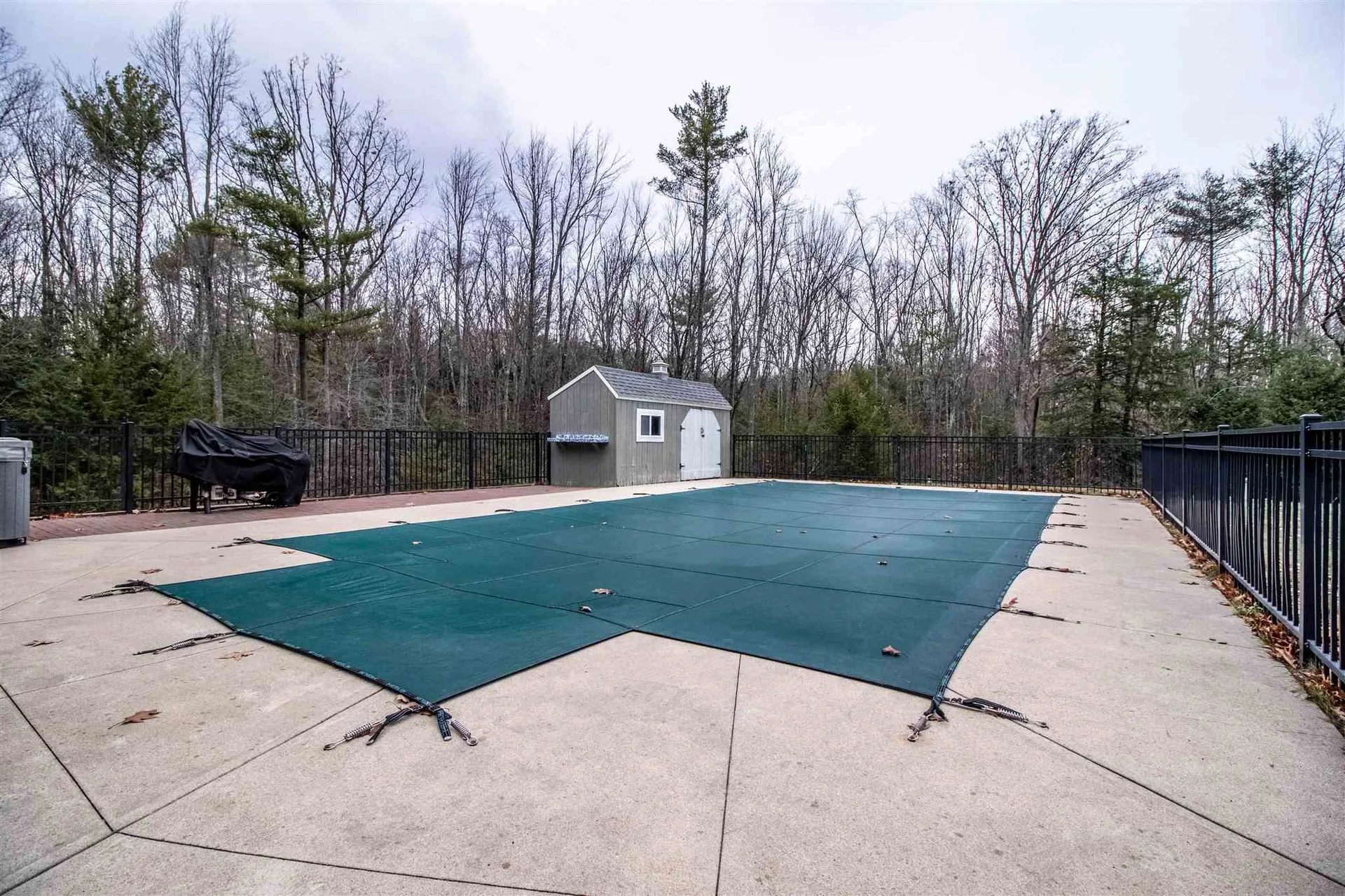 53 Moses Carr Road Rollinsford NH 03869