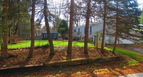 26 Mildred Avenue Raymond NH 03077