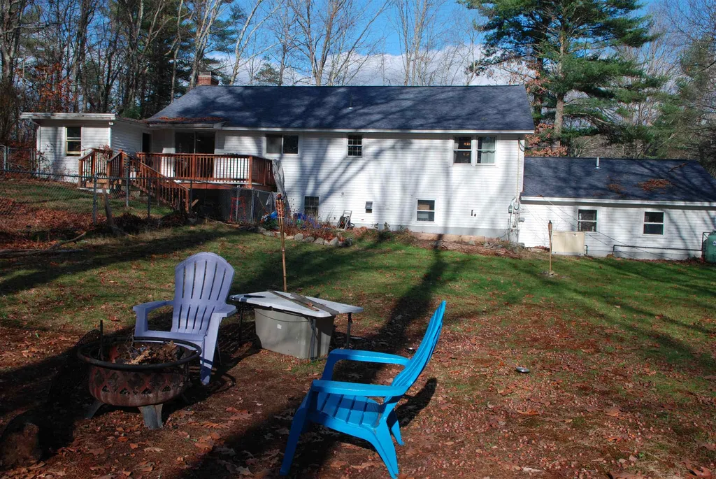 4 Denbow Road Durham NH 03824