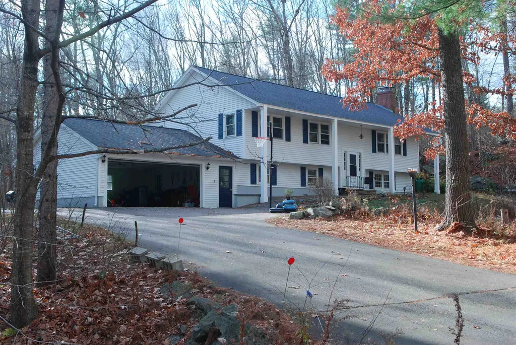 4 Denbow Road Durham NH 03824