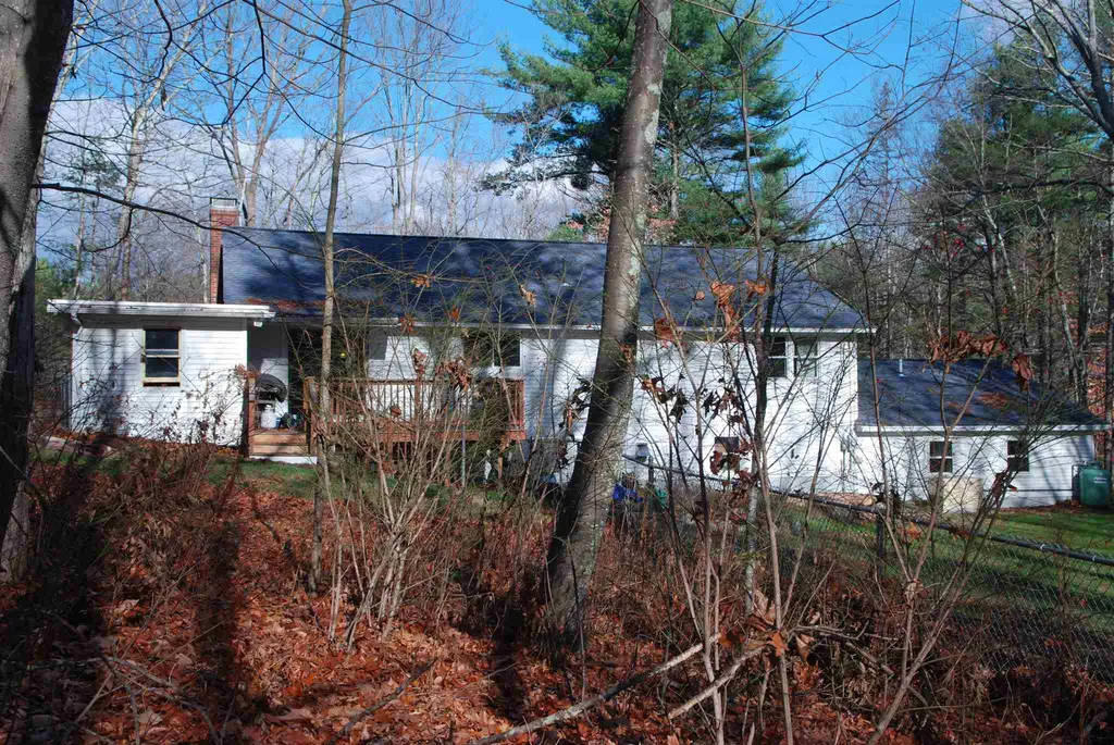 4 Denbow Road Durham NH 03824