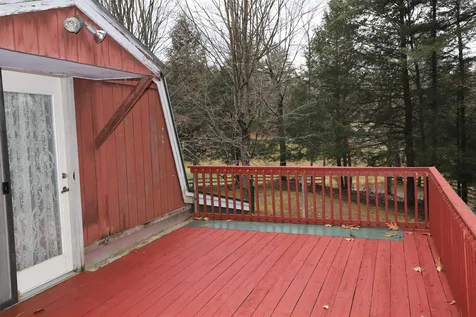 402 Hackett Swamp Road Charlestown NH 03603