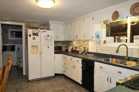 402 Hackett Swamp Road Charlestown NH 03603