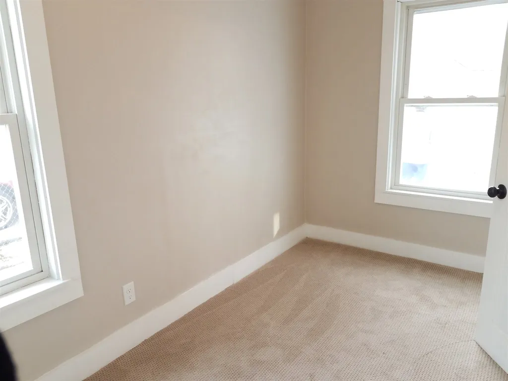 15 River Street Rochester NH 03867