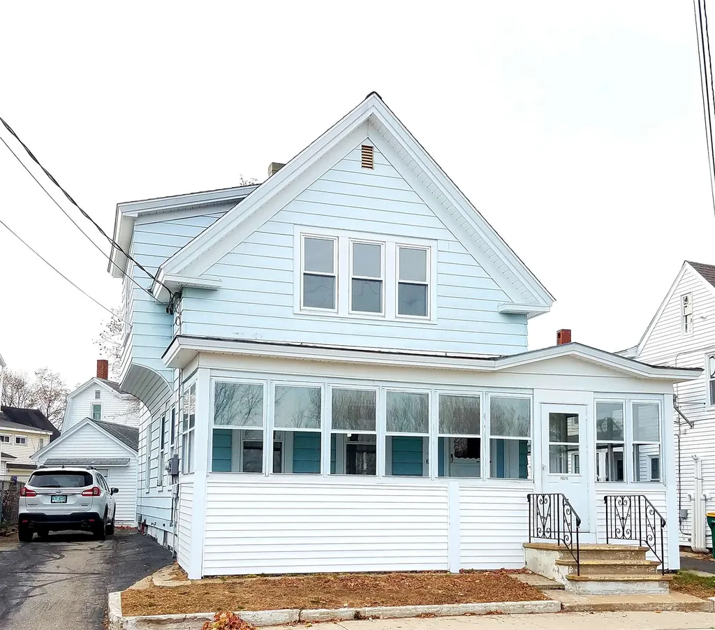 15 River Street Rochester NH 03867