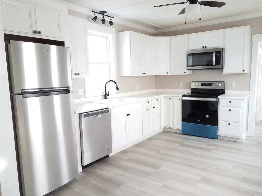15 River Street Rochester NH 03867