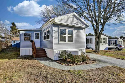 8 Cottonwood Lane Merrimack NH 03054