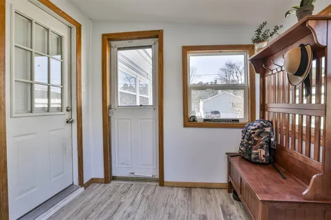 8 Cottonwood Lane Merrimack NH 03054
