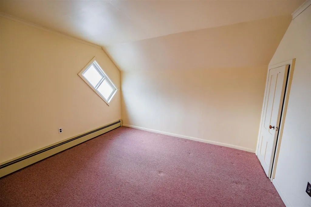 64 East Avenue Burlington VT 05401