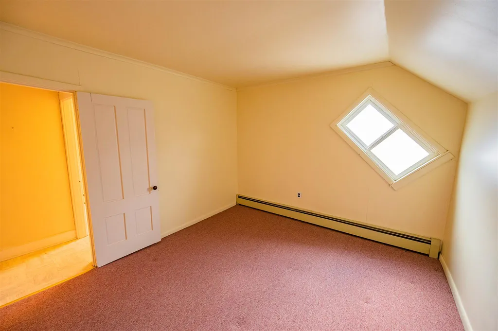 64 East Avenue Burlington VT 05401