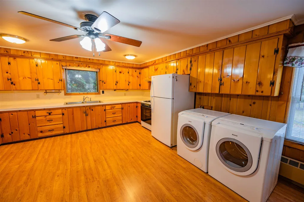 64 East Avenue Burlington VT 05401