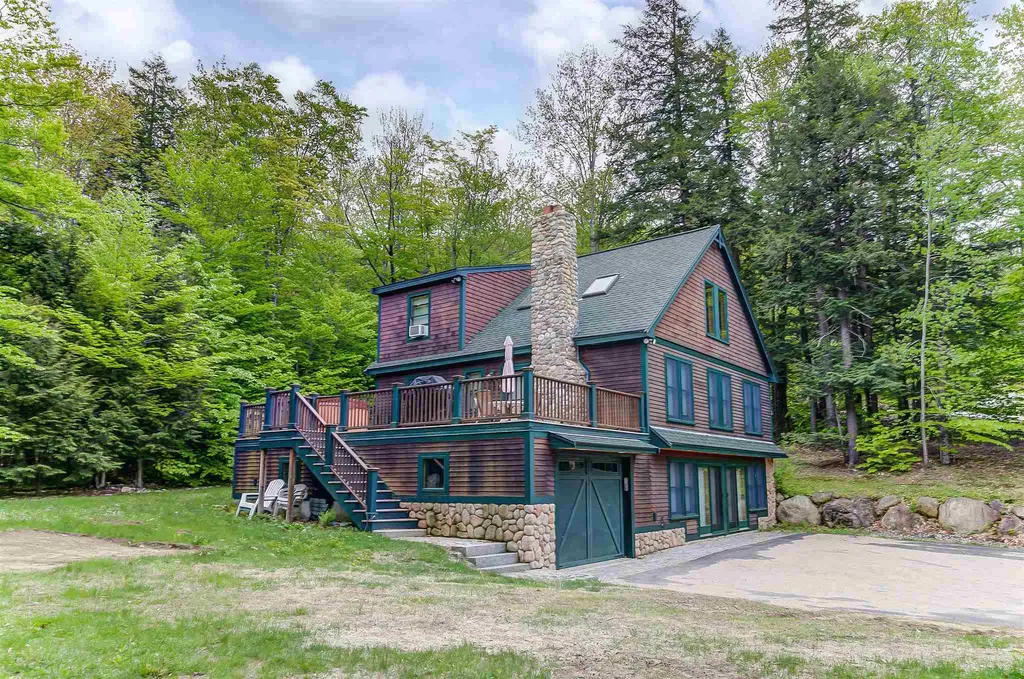 29 Falcon Loop Bartlett NH 03812