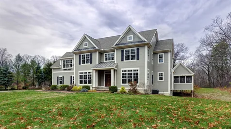 4 High Meadow Lane Amherst NH 03031