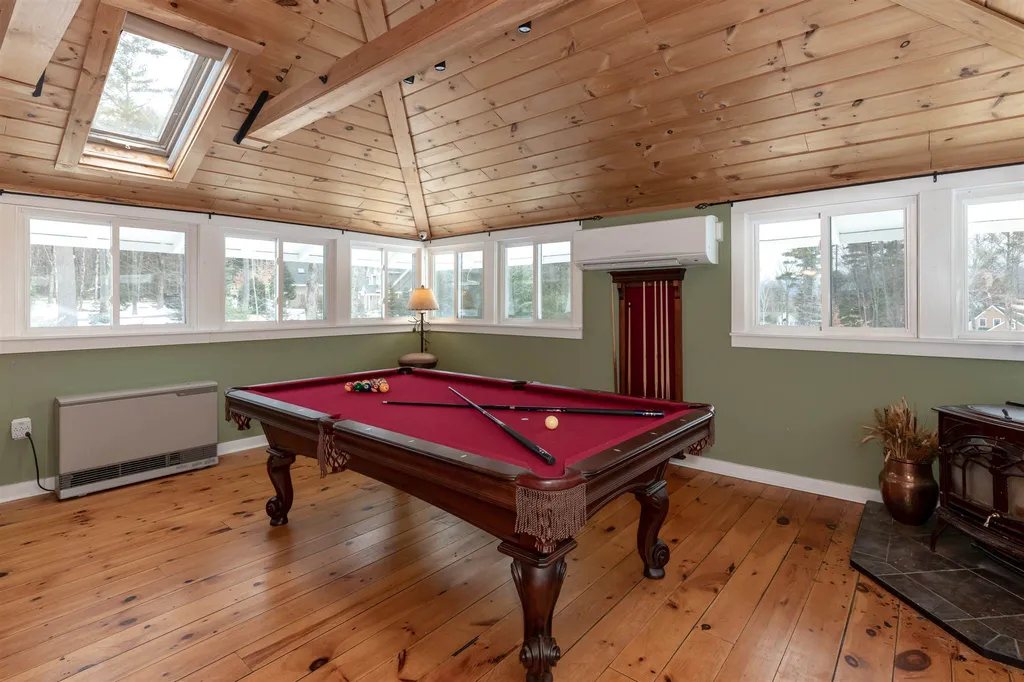 347 Winaukee Road Moultonborough NH 03254